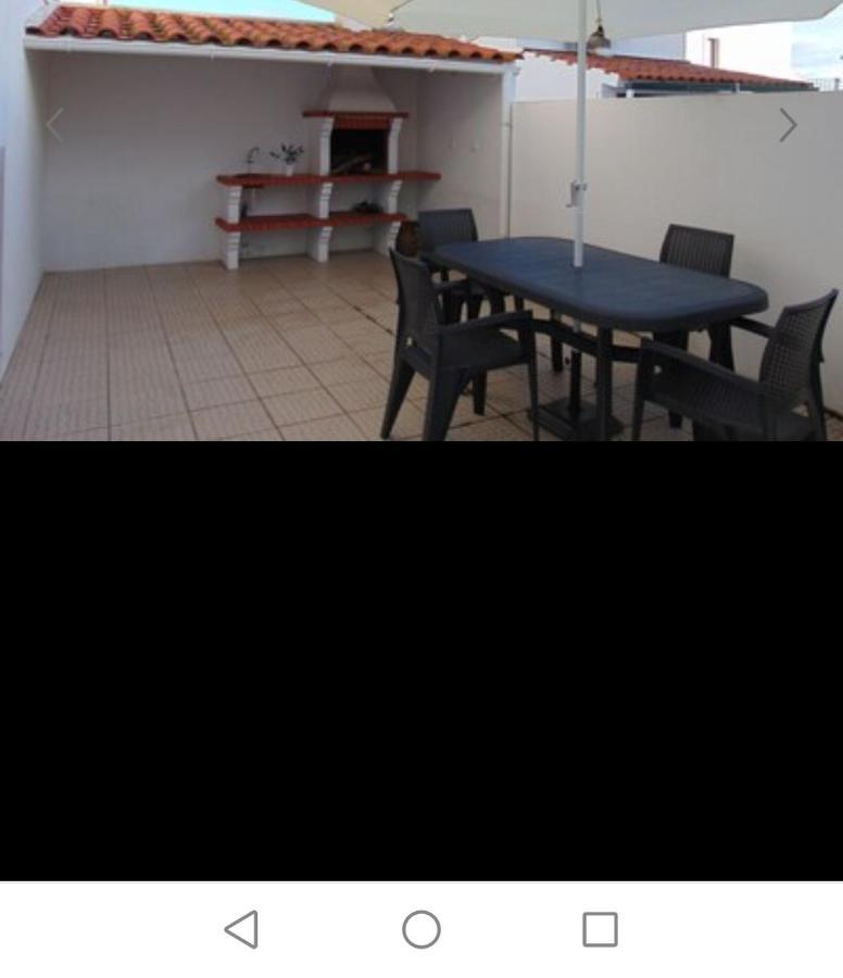 Holiday home Casinha Res Do Chao Na Com Quintal E Barbecue *
