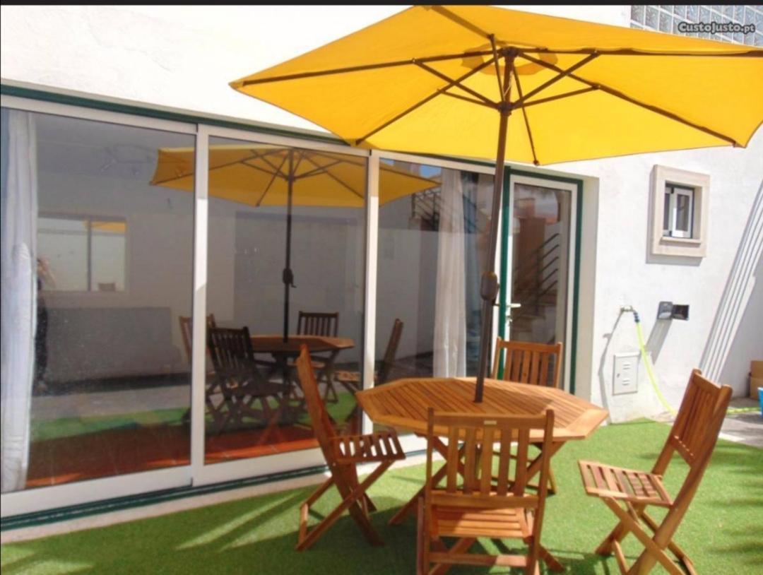 Holiday home Casinha Res Do Chao Na Com Quintal E Barbecue