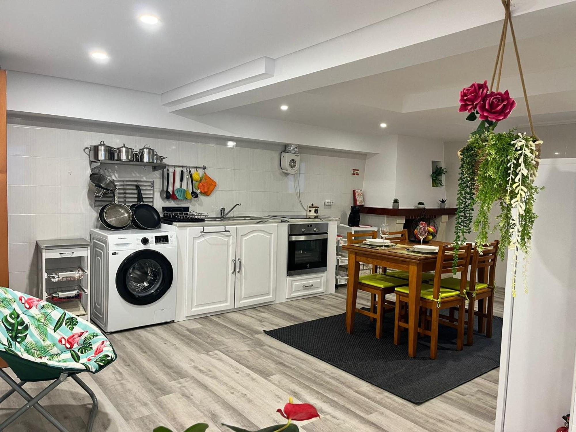 Casinha Res Do Chao Na Com Quintal E Barbecue Holiday home